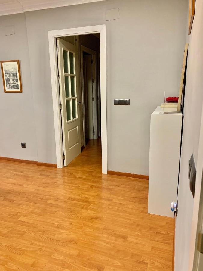 Apartamento Acogedor, Excelente Ubicacion, 10 Min Centro Appartamento Siviglia Esterno foto